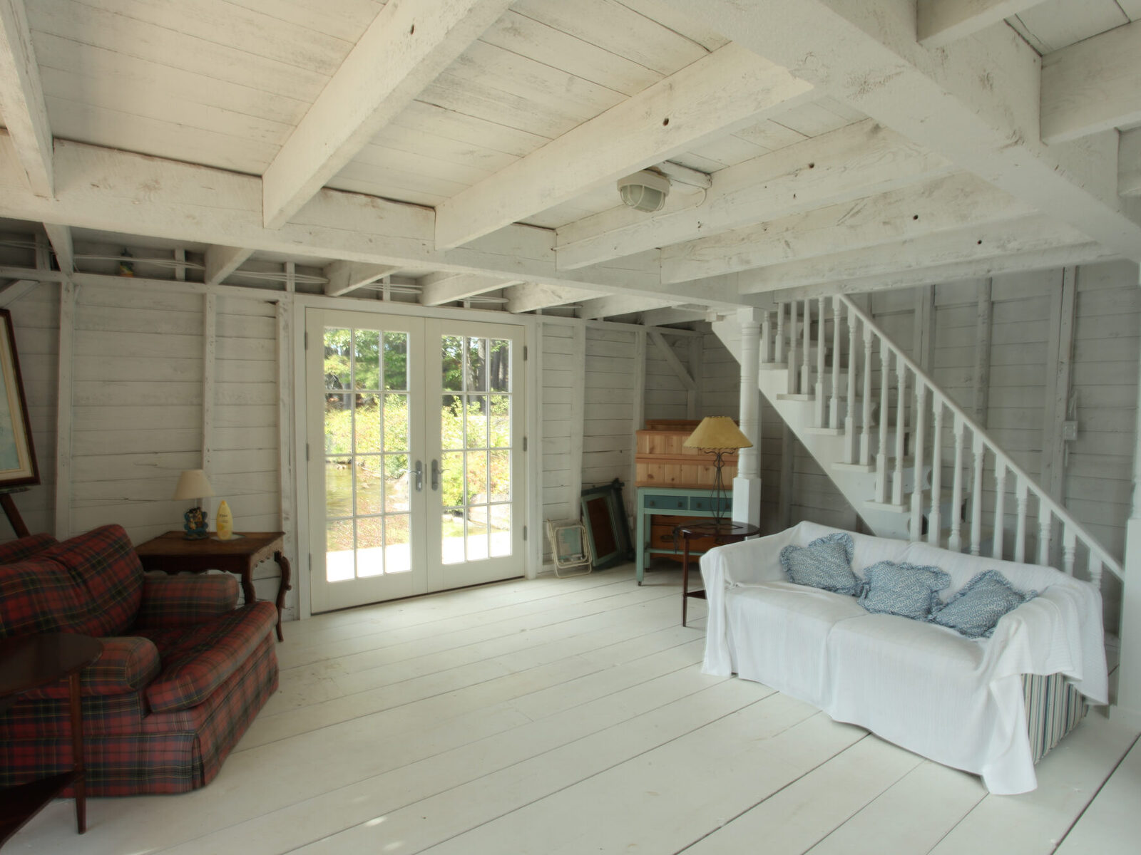 Classic Waterfront Boathouse, photo 6