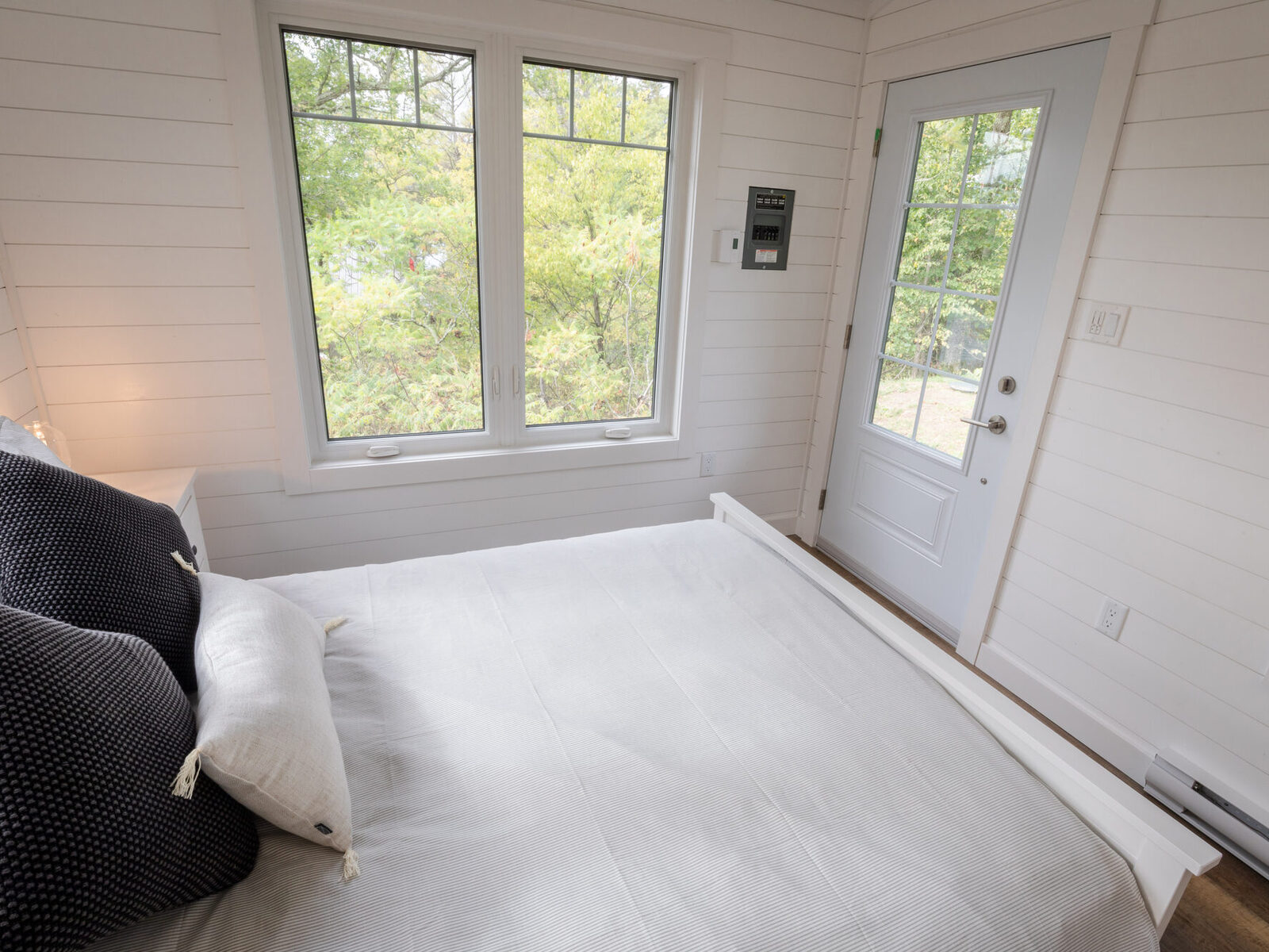 Hillside Bunkie, photo 5