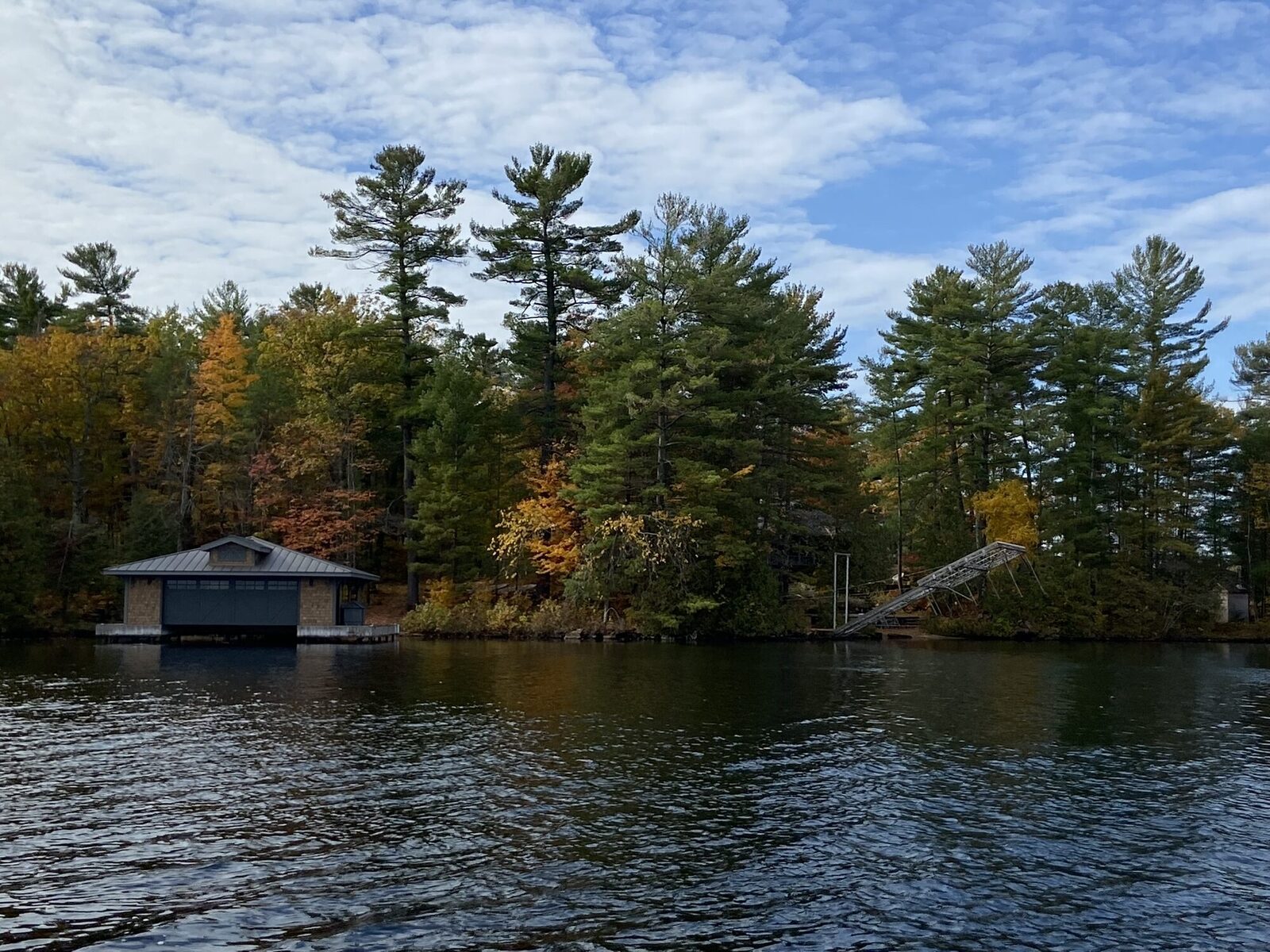 Lakefront Boathouse Garage, photo 5