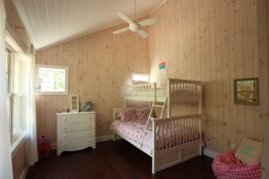 stoney lake custom cottage build-kid's bedroom