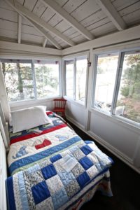 Stoney Lake cottage renovation - guest room