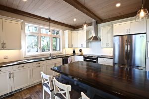 Custom Built Island Cottage - Kitchen