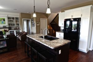 Custom Home Lakefield - Kitchen Island