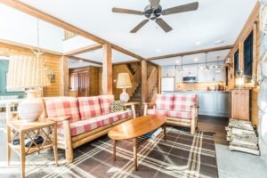 Buckhorn Custom Cottage (49)