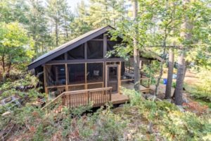 Screened In Porch Stoney Lake